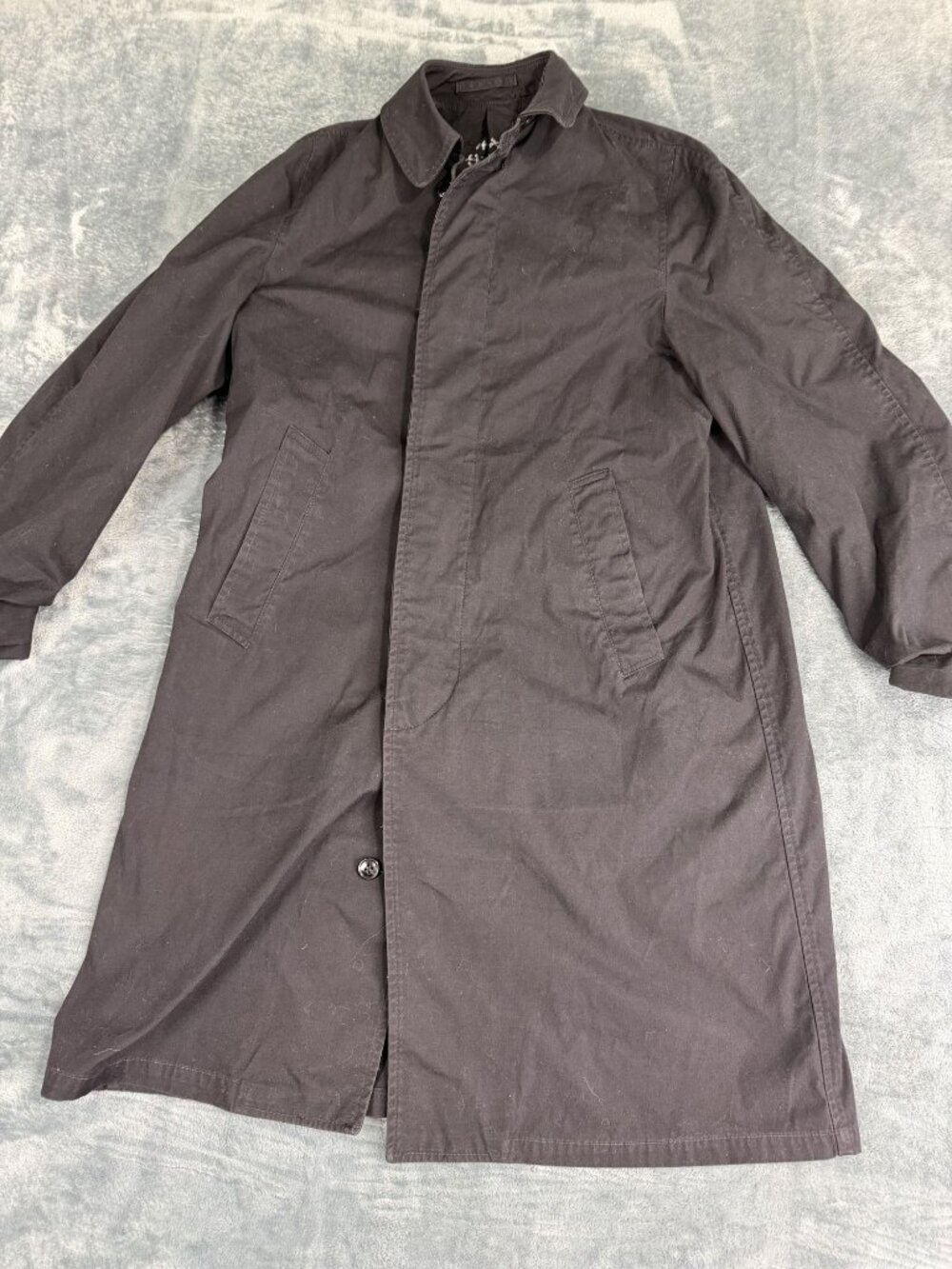 U.S. Military Black Raincoat Small 43-430R Button Front